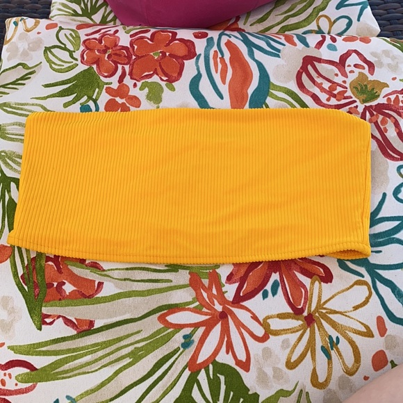 Frankies bikinis “Jenna” top in squeeze - Picture 3 of 6